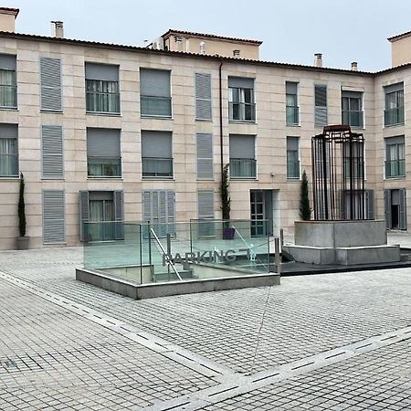 Apartamento Punto24 Касерес Екстер'єр фото